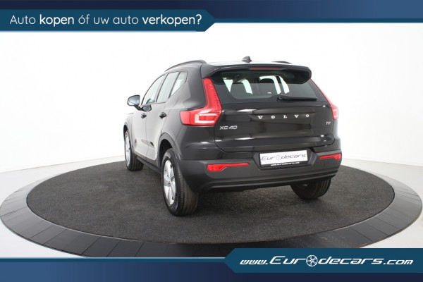 Volvo XC40 1.5 T2 Momentum *1ste Eigenaar*Navigatie*DAB*LED*