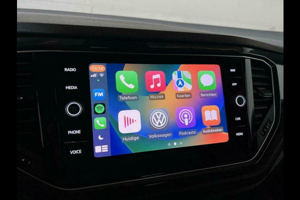 Volkswagen T-Roc 1.5 TSI Sport R-Line Pano CarPlay ACC NAP