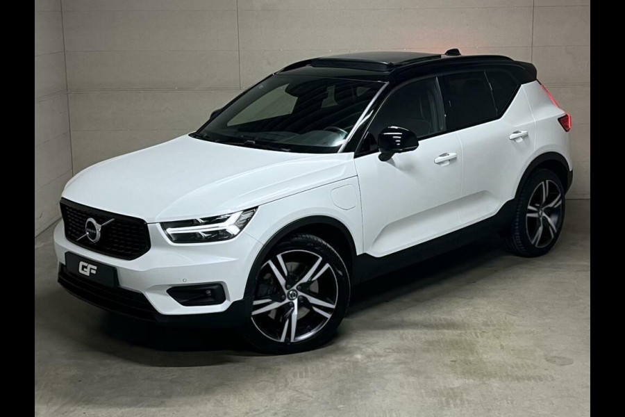 Volvo XC40 1.5 T5 Recharge R-Design Pano Navi Camera Trekh.