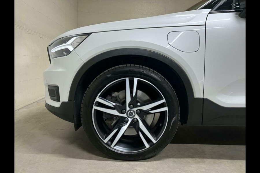 Volvo XC40 1.5 T5 Recharge R-Design Pano Navi Camera Trekh.