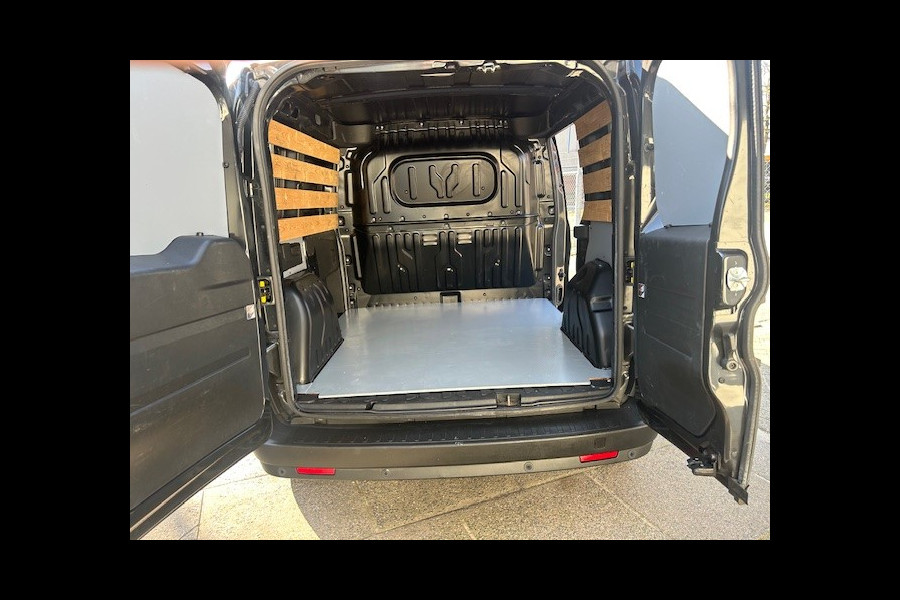 Opel Combo 1.3 CDTi L1H1 Edition AIRCO I MULTIMEDIA I BETIMMERING LAADRUIMTE I 1e EIGENAAR