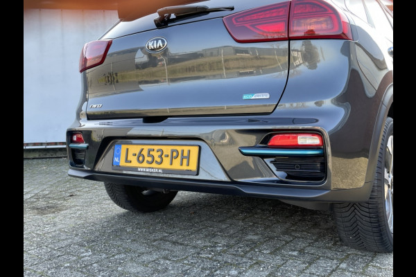 Kia e-Niro ExecutiveLine 64 kWh, warmtepomp, trekhaak, schuifdak, camera et