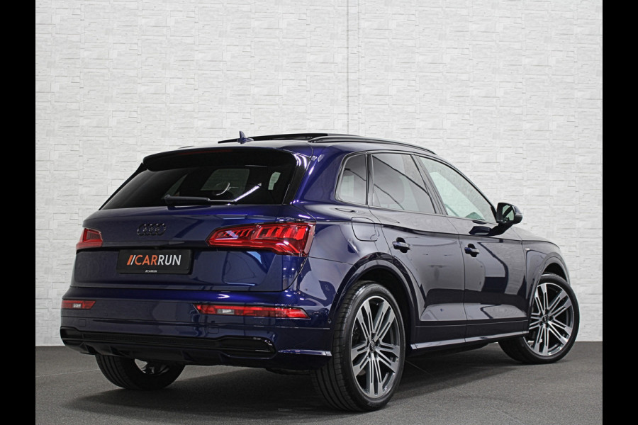 Audi Q5 2.0 TFSI Quattro S-Line | Luchtvering | 360 View | Panorama | ACC | RS-Leder | Head-Up | B&O Sound | Keyless-Entry | Trekhaak | Sfeerverlichting | Stoelverwarming V+A | Elek-Stoelen | Autom. Parkeren | Virtual-Cockpit | Draadloos Laden |