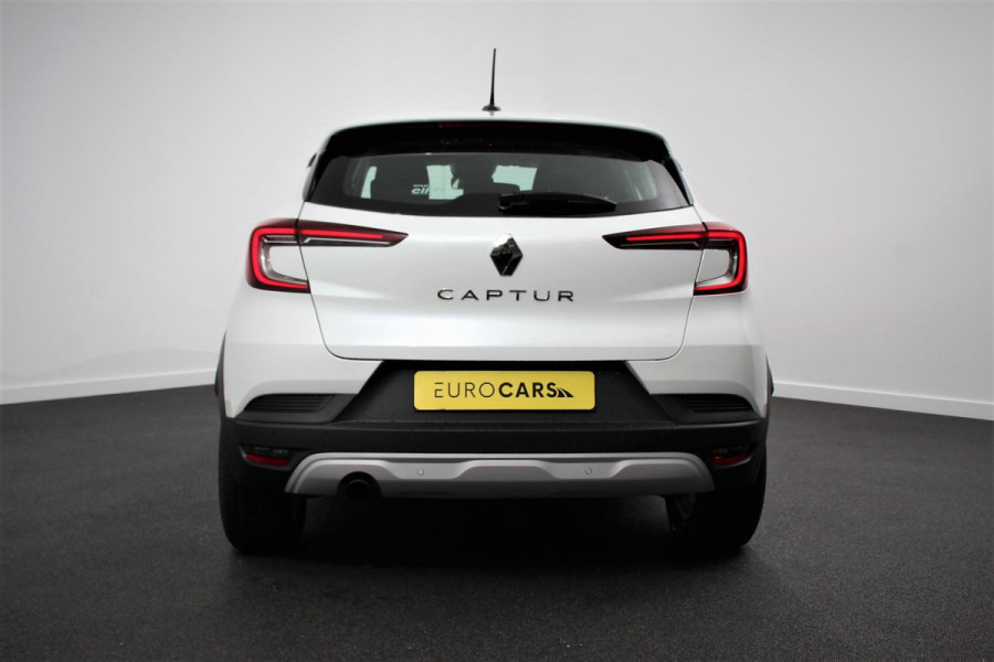 Renault Captur 1.0 TCe 100 Zen Renault Captur 1.0 TCe Zen Navigatie Apple Carplay/Android Auto Climate Control Cruise Control Stoelverwarming Camera 17 Inch Lichtmetalen Velgen Lane Assist