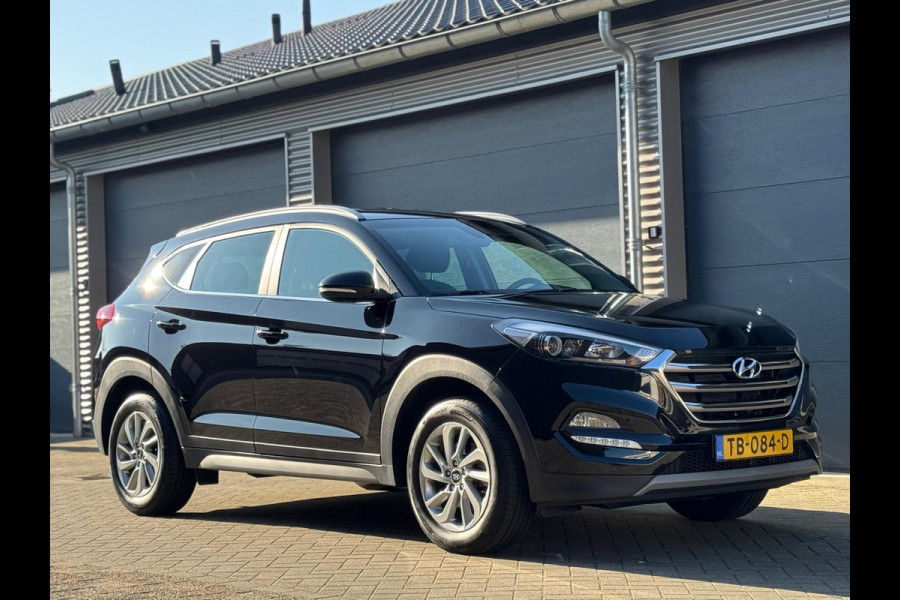 Hyundai Tucson 1.6 GDi Comfort, 58000 Km, achteruitrijcamera, stoelverwarming, ecc, navigatie , zwart