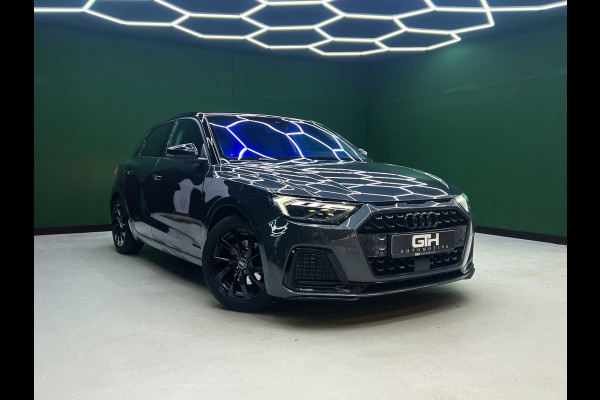 Audi A1 Sportback 30 TFSI S-Line Automaat | Carplay | Led