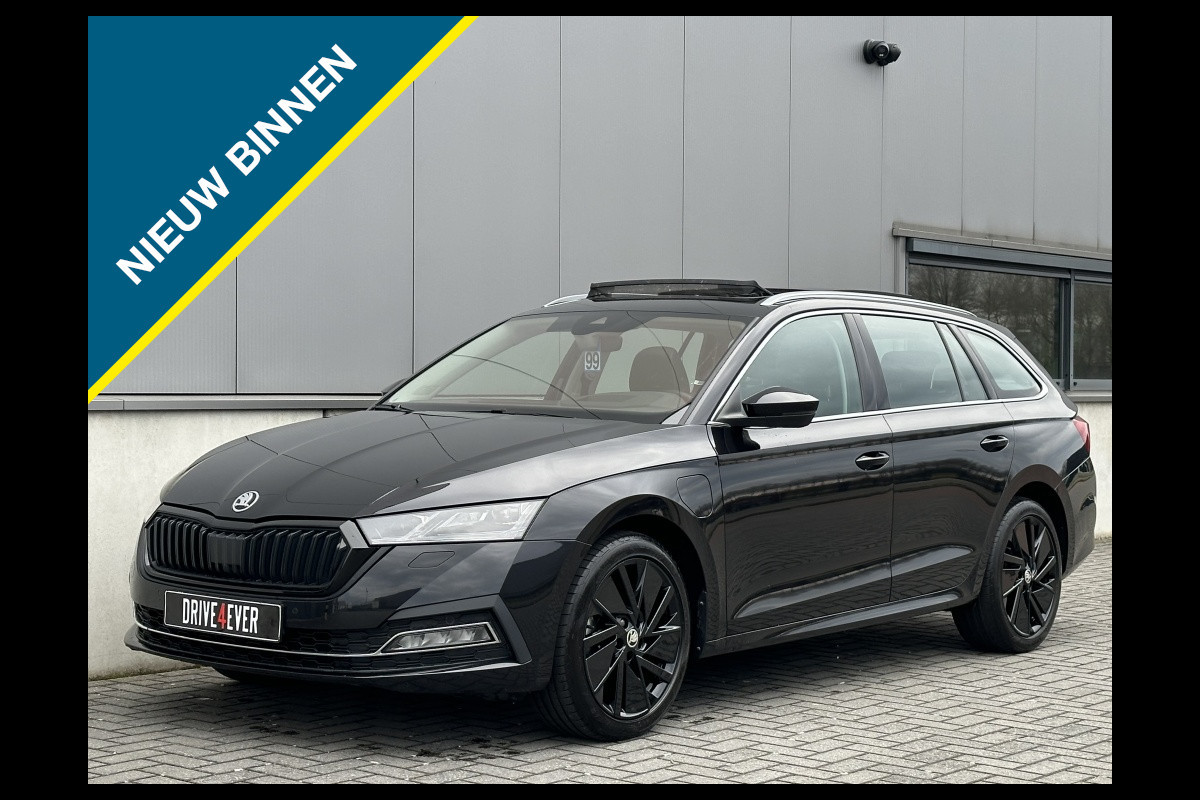 Škoda Octavia Combi 1.4 TSI iV Sport Bns PANO NAVI HUD ELEK PAKKET CLIMATE