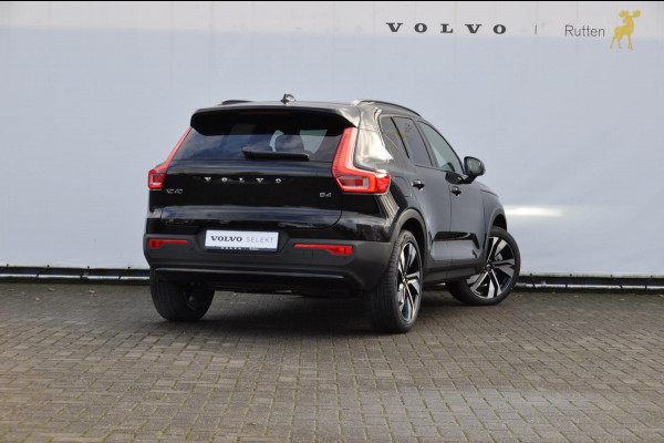 Volvo XC40 B4 211PK Automaat Plus Dark / Adaptive cruise control / Elektrische stoelen / Harman Kardon audio / Pilot assist / BLIS / Stoel en stuur verwarming / Elektrische achterklep / Parkeersensoren met camera / Google infotainment /