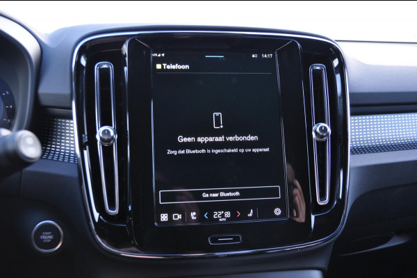 Volvo XC40 B4 211PK Automaat Plus Dark / Adaptive cruise control / Elektrische stoelen / Harman Kardon audio / Pilot assist / BLIS / Stoel en stuur verwarming / Elektrische achterklep / Parkeersensoren met camera / Google infotainment /