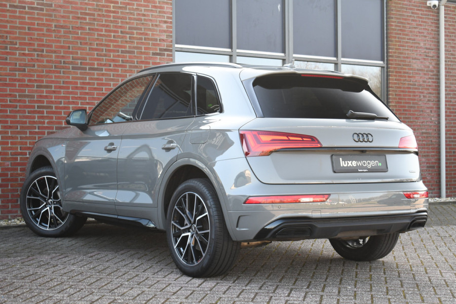 Audi Q5 50 TFSI e S-Edition Pano Trekh B&O El-zetels Optic-black