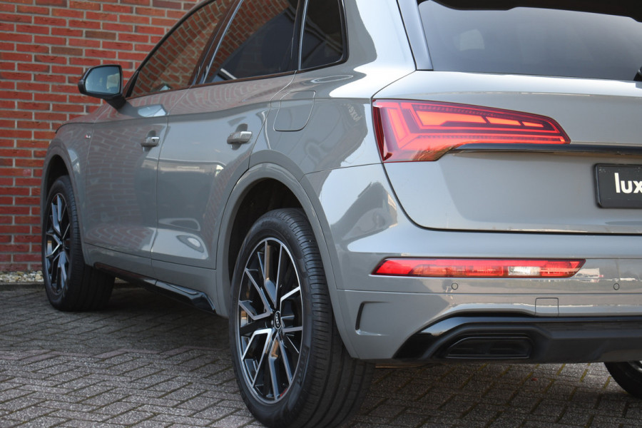 Audi Q5 50 TFSI e S-Edition Pano Trekh B&O El-zetels Optic-black