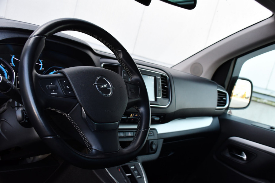 Opel Zafira-e Life L2H1 Innovation 57 kWh PB Edition Marge! Full Options, 360 Camera, Carplay, Leder, LED, Multimedia, 2 x Schuifdeur, UNIEK!