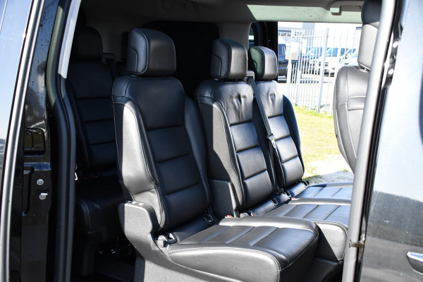 Opel Zafira-e Life L2H1 Innovation 57 kWh PB Edition Marge! Full Options, 360 Camera, Carplay, Leder, LED, Multimedia, 2 x Schuifdeur, UNIEK!
