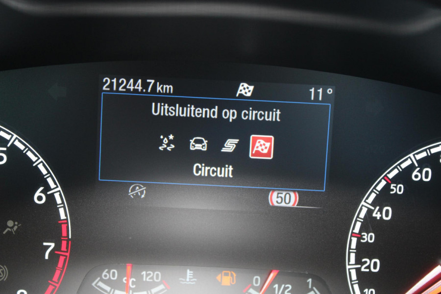 Ford Focus 2.3 EcoBoost ST-3 | Adaptive cruise control | Winter Pack | Head up Display | Sper differentieel | Bang & Olufsen | Achteruitrijcamera