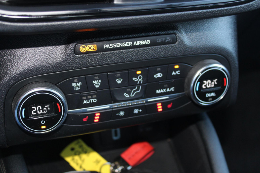 Ford Focus 2.3 EcoBoost ST-3 | Adaptive cruise control | Winter Pack | Head up Display | Sper differentieel | Bang & Olufsen | Achteruitrijcamera