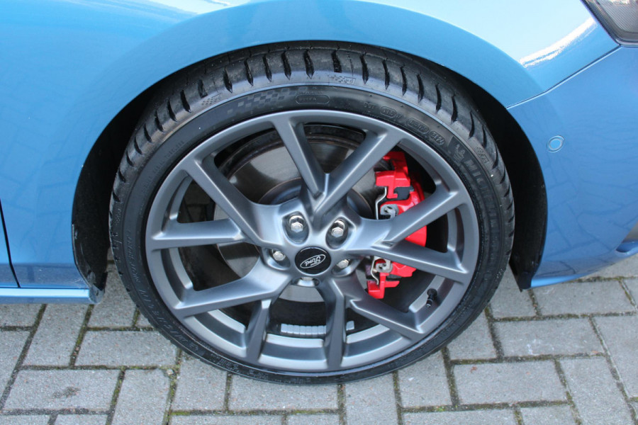 Ford Focus 2.3 EcoBoost ST-3 | Adaptive cruise control | Winter Pack | Head up Display | Sper differentieel | Bang & Olufsen | Achteruitrijcamera