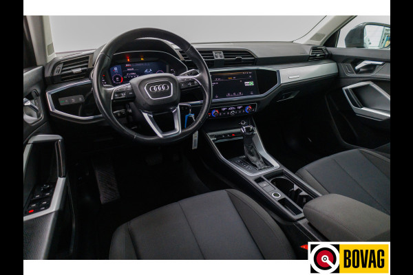 Audi Q3 35 TFSI Business Edition | Stoelverwarming | 20 inch LMV | Navigatie Adaptive cruise, Grootlichtassistent