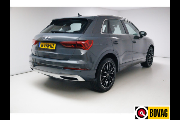 Audi Q3 35 TFSI Business Edition | Stoelverwarming | 20 inch LMV | Navigatie Adaptive cruise, Grootlichtassistent