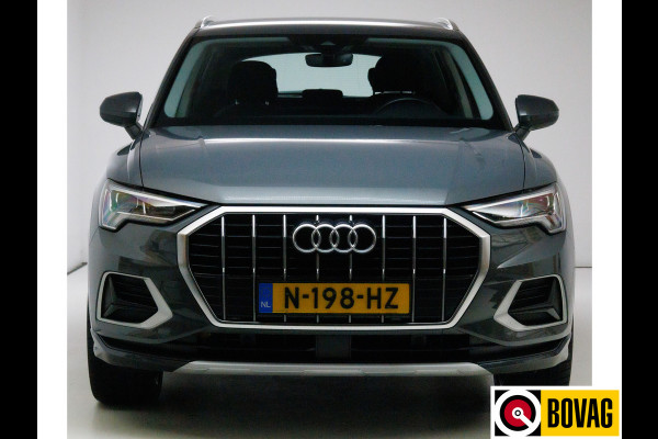 Audi Q3 35 TFSI Business Edition | Stoelverwarming | 20 inch LMV | Navigatie Adaptive cruise, Grootlichtassistent