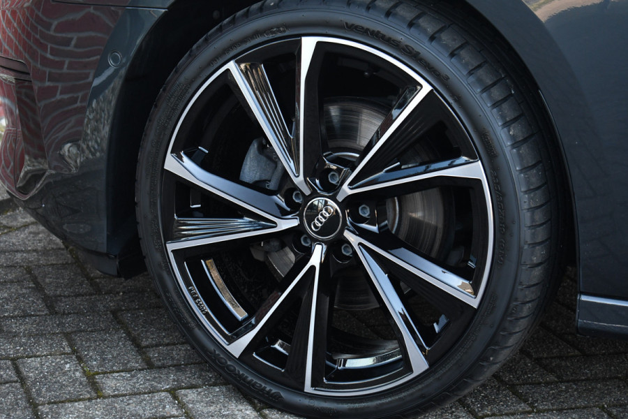 Audi A3 Sportback 40 TFSI e S-zetels ACC Head-up 19inch El-klep