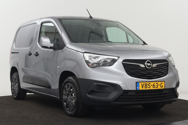 Opel Combo 1.6D 99pk L1H1 Edition | Trekhaak | Carplay | Cruise control | Navigatie | Airco | Parkeerhulp