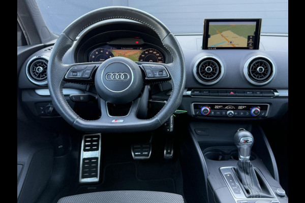 Audi A3 Sportback 35 TFSI Advance Sport S-Line,Schuifdak,1e Eigenaar,Navi,Virtual Cockpit,Clima,Cruise,N.A.P,APK tot 02-2026