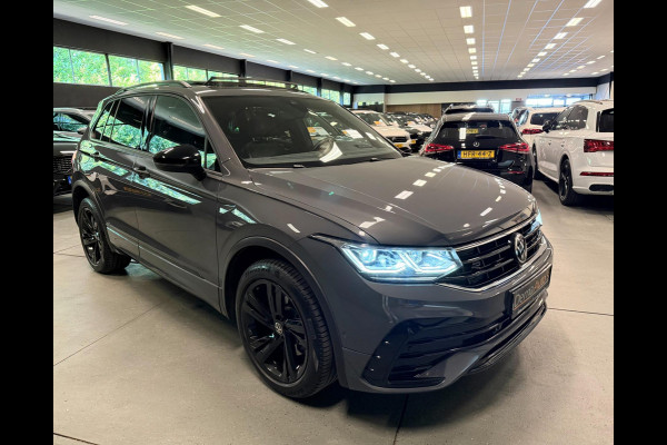 Volkswagen Tiguan 1.4 TSI eHybrid 2XR-LINE PANO/NAVI/V-COCKPIT/DAB/CARPLAY/ECC/PDC///