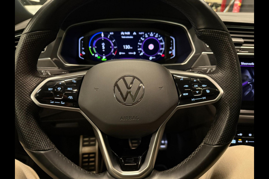 Volkswagen Tiguan 1.4 TSI eHybrid 2XR-LINE PANO/NAVI/V-COCKPIT/DAB/CARPLAY/ECC/PDC///