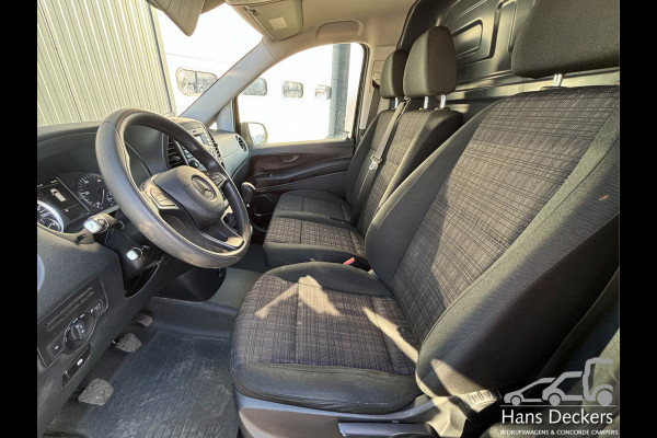 Mercedes-Benz Vito L1 Zwart Compact 111CDI Trekhaak Airco Stoelverwarming