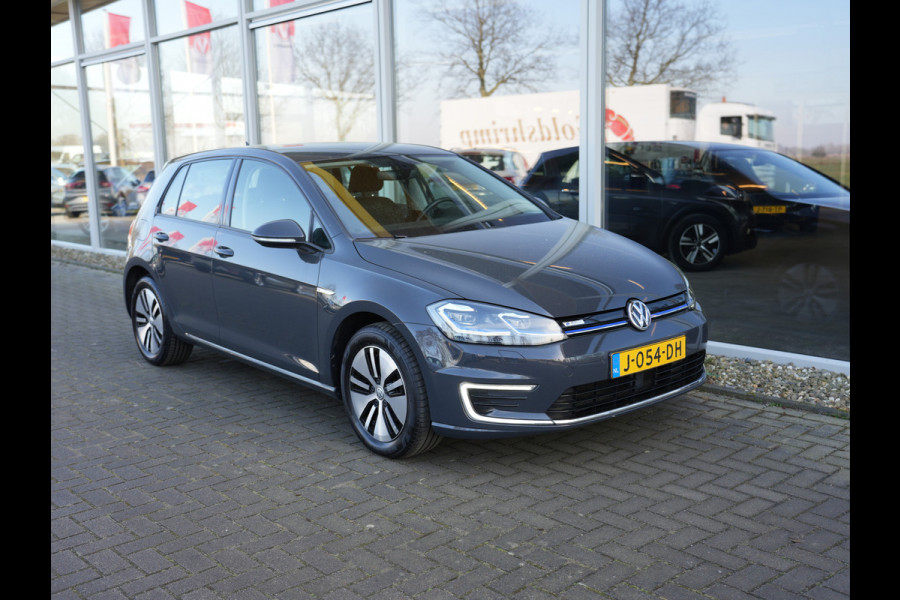 Volkswagen e-Golf E-DITION | Navigatie | Climate Control | ACC | Stoelverwarming