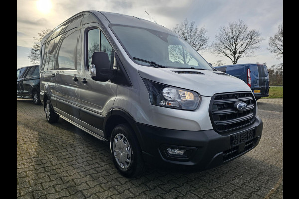 Ford Transit 310 2.0 TDCI L3H2 Trend 170pk! | Airco | Cruise control | Parkeersensoren | Lane assist | Nette auto!