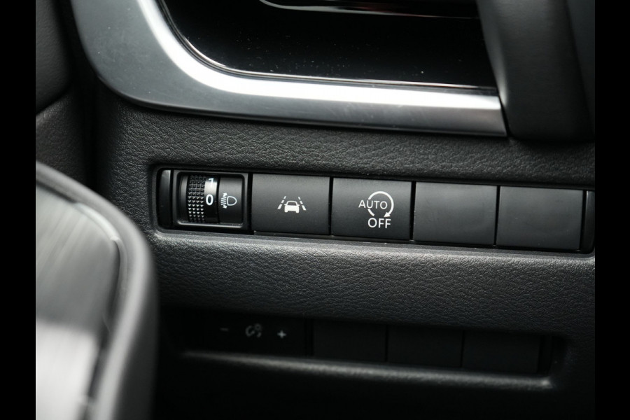Nissan QASHQAI 1.3 MHEV Xtronic N-Connecta | Panodak | Adaptive Cruise | Carplay | Navigatie | 360 Camera | Stoel/Stuur verwarming | DAB  | Climate Control |