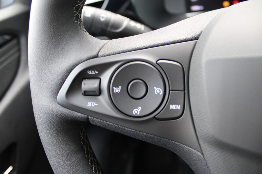 Opel Corsa 1.2 Turbo GS | Carplay | Camera | Nieuw model | Cruise | DAB | Airco Opel Corsa 1.2 Turbo GS | Carplay | Camera | Nieuw model | Cruise | DAB | Airco