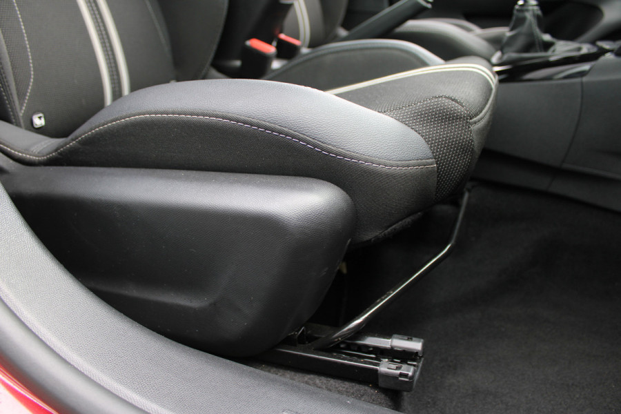 Opel Corsa 1.2 Turbo GS | Carplay | Camera | Nieuw model | Cruise | DAB | Airco Opel Corsa 1.2 Turbo GS | Carplay | Camera | Nieuw model | Cruise | DAB | Airco