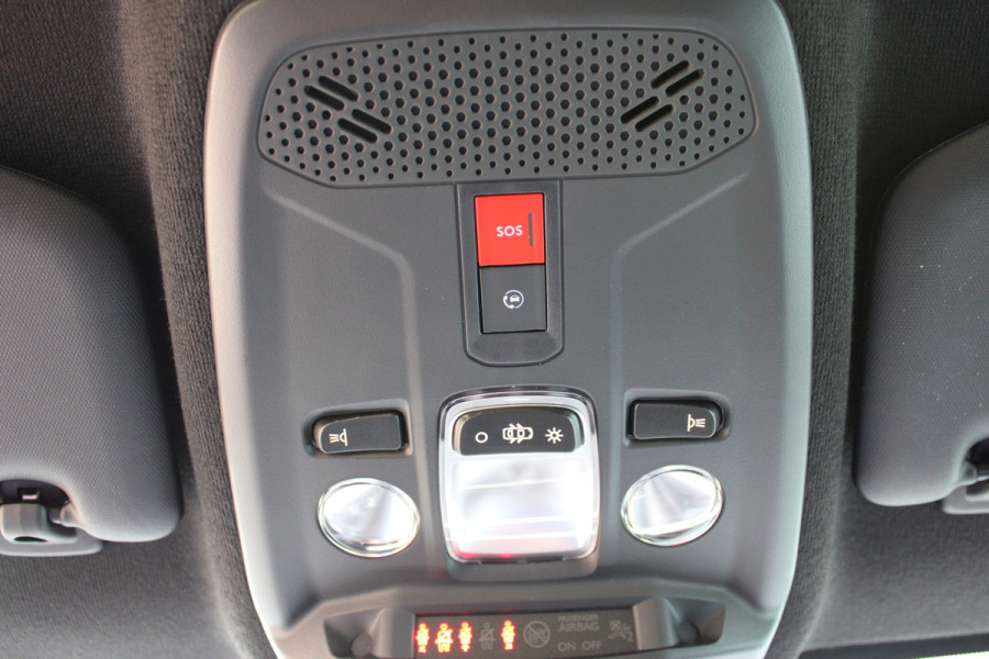 Opel Corsa 1.2 Turbo GS | Carplay | Camera | Nieuw model | Cruise | DAB | Airco Opel Corsa 1.2 Turbo GS | Carplay | Camera | Nieuw model | Cruise | DAB | Airco