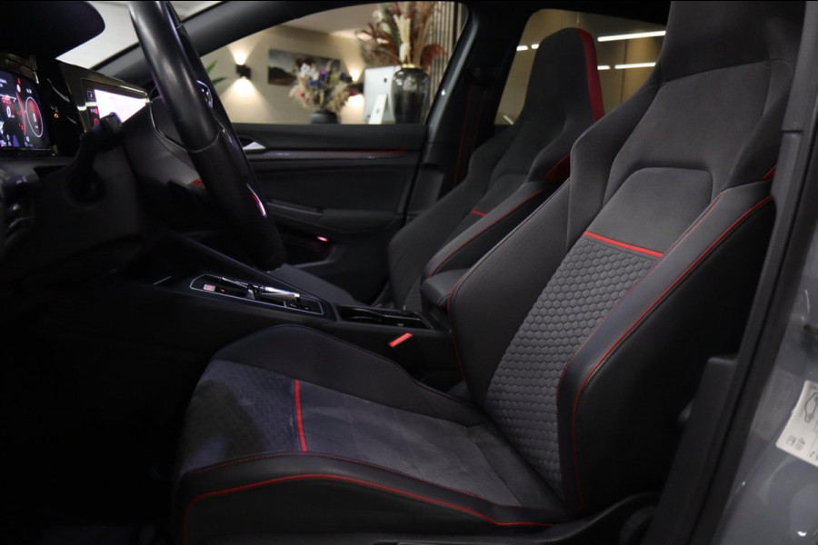 Volkswagen Golf 2.0 TSI GTI CLUBSPORT /PANO/IQLIGHT/CARPLAY/ACC/VOLL