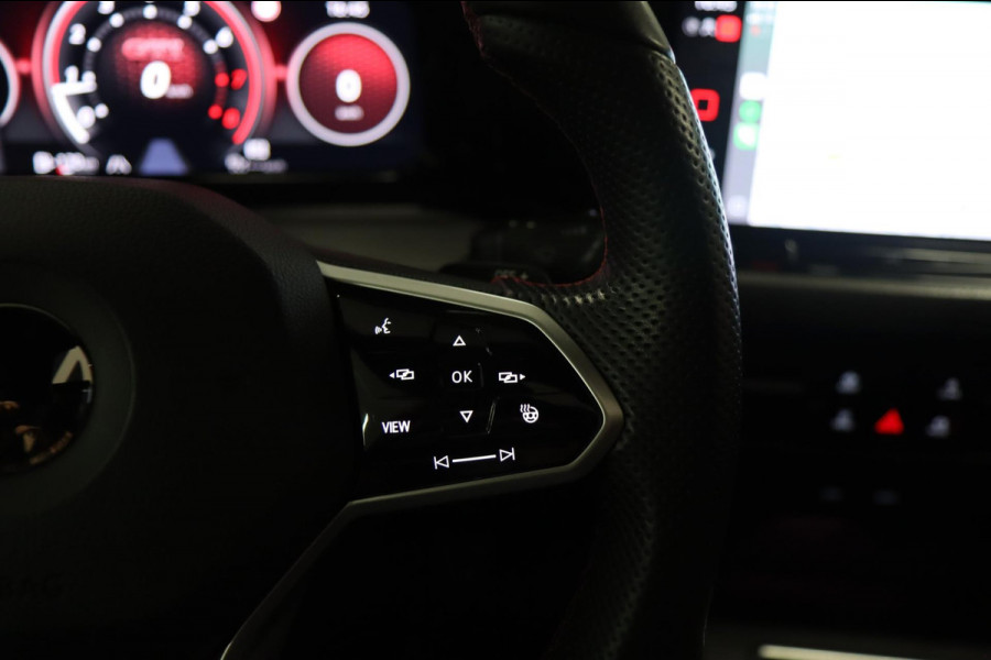 Volkswagen Golf 2.0 TSI GTI CLUBSPORT /PANO/IQLIGHT/CARPLAY/ACC/VOLL