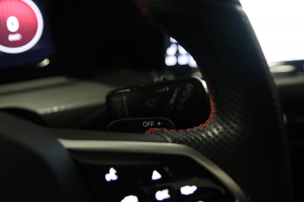 Volkswagen Golf 2.0 TSI GTI CLUBSPORT /PANO/IQLIGHT/CARPLAY/ACC/VOLL