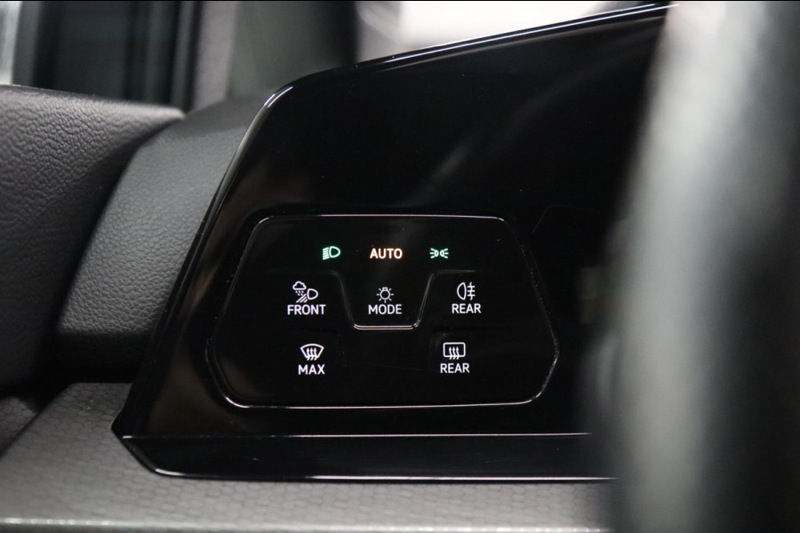 Volkswagen Golf 2.0 TSI GTI CLUBSPORT /PANO/IQLIGHT/CARPLAY/ACC/VOLL