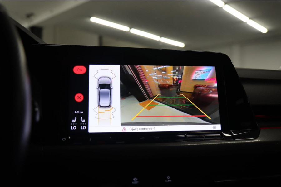 Volkswagen Golf 2.0 TSI GTI CLUBSPORT /PANO/IQLIGHT/CARPLAY/ACC/VOLL