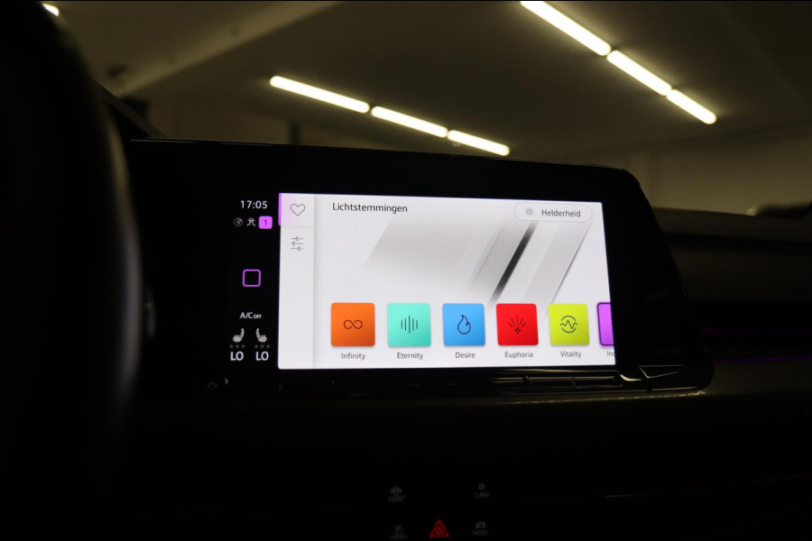 Volkswagen Golf 2.0 TSI GTI CLUBSPORT /PANO/IQLIGHT/CARPLAY/ACC/VOLL