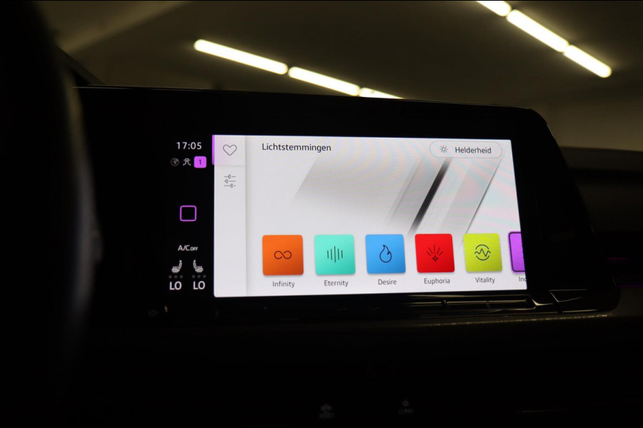 Volkswagen Golf 2.0 TSI GTI CLUBSPORT /PANO/IQLIGHT/CARPLAY/ACC/VOLL