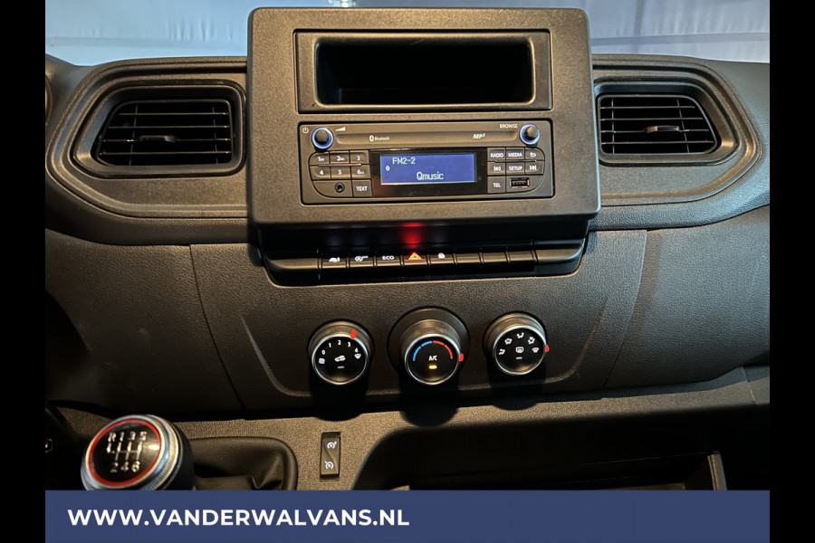 Renault Master 2.3 dCi 146pk Bakwagen 232cm Hoog Laadklep Zijdeur Euro6 Airco | Lat om Lat betimmering | LED | Cruisecontrol Bijrijdersbank