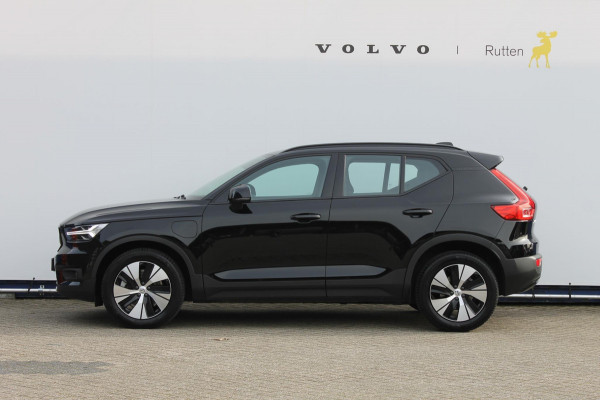 Volvo XC40 T4 211PK Automaat Recharge R-Design Expression Navigatie / Standkachel / 18" lichtmetalen velgen / Cruise Control / Climate Control / Keyless Entry / Camera achter