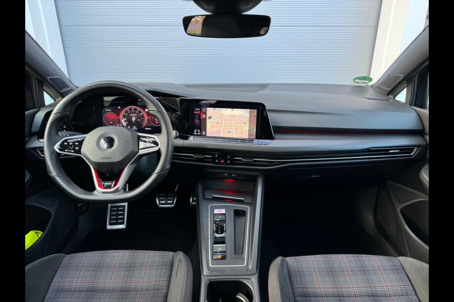 Volkswagen Golf 2.0 TSI GTI Pano/H&K/Matrix
