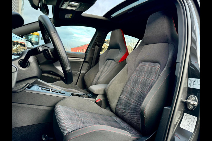 Volkswagen Golf 2.0 TSI GTI Pano/H&K/Matrix