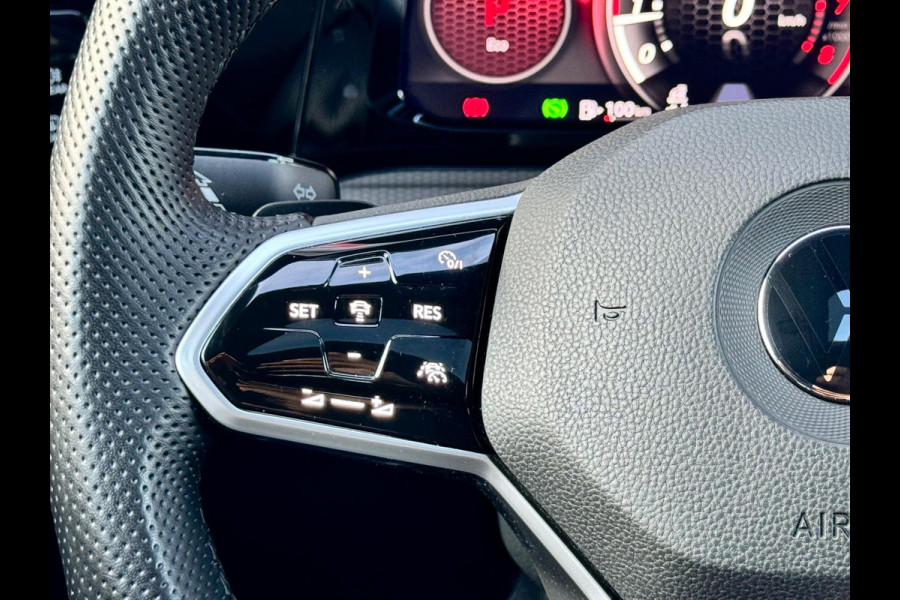 Volkswagen Golf 2.0 TSI GTI Pano/H&K/Matrix
