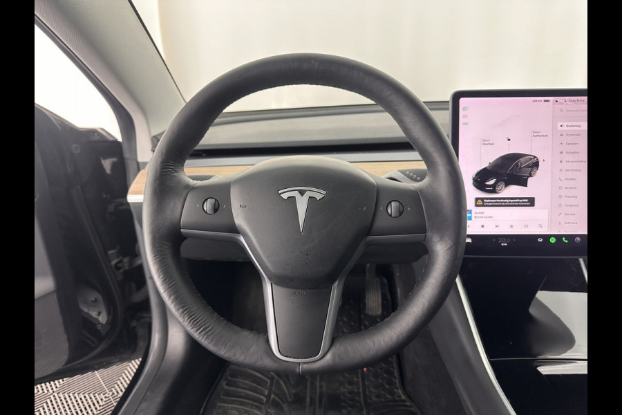 Tesla Model 3 Standard RWD Plus 60 kWh [ 3-Fase ] (INCL-BTW) Aut. *PANO | AUTO-PILOT | FULL-LEATHER | KEYLESS | FULL-LED | MEMORY-PACK | SURROUND-VIEW | DAB | CARPLAY | DIGI-COCKPIT | LANE-ASSIST | COMFORT-SEATS | 18"ALU*