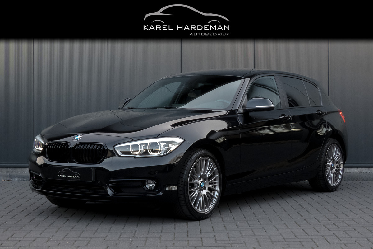 BMW 1-serie 118i Sport Line Edition | CAMERA | HARMAN&KARDON | PDC | M-SPORT STUUR