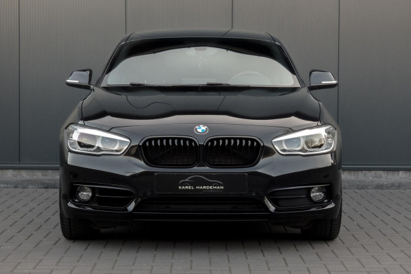 BMW 1-serie 118i Sport Line Edition | CAMERA | HARMAN&KARDON | PDC | M-SPORT STUUR